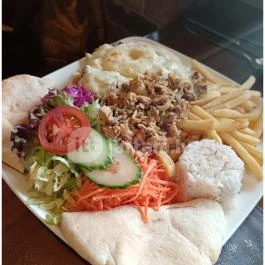 King Shoarma Török Étterem és Kávéház Komárom - Étel/ital