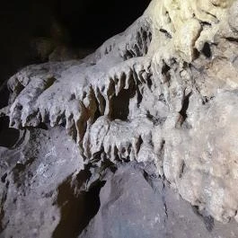 Macska-barlang, Csobánka - Egyéb