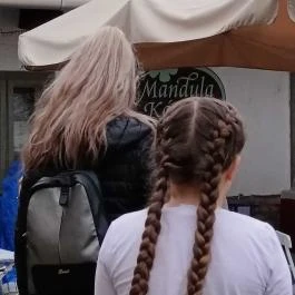 Mandula Kávézó Solymár - Külső kép