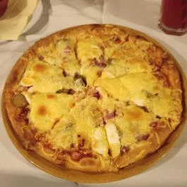 Mathias Pizzeria Söröző Pub Kecskemét - Étel/ital