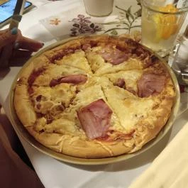 Mathias Pizzeria Söröző Pub Kecskemét - Étel/ital