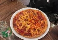 Max Kávézó & Pizzéria Kecskemét