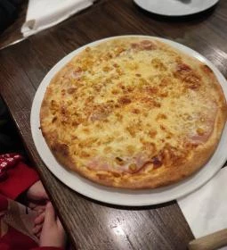 Max Kávézó & Pizzéria