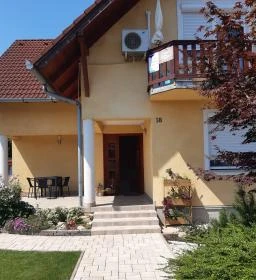 Nagy Apartmanház