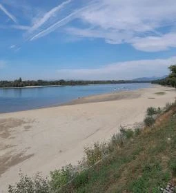 Nagymarosi Duna-part