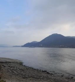 Nagymarosi Duna-part