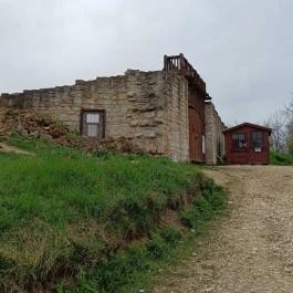 Solymári vár, Solymár - Egyéb