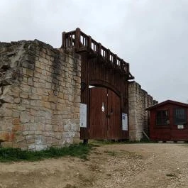 Solymári vár, Solymár - Egyéb