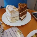 Pingvin Cukrászda Vác - Egyéb