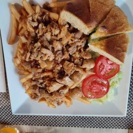 Pizza Corner, Tata - Egyéb