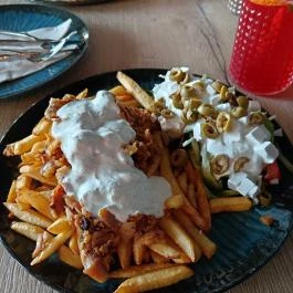 PizzaBox Lakitelek - Étel/ital