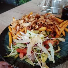 PizzaBox Lakitelek - Étel/ital