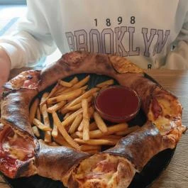 PizzaBox Lakitelek - Étel/ital