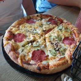 PizzaBox Lakitelek - Étel/ital