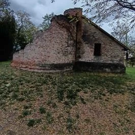 Rádligeti Árpád-kori romtemplom, Balatonlelle - Külső kép