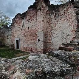 Rádligeti Árpád-kori romtemplom, Balatonlelle - Külső kép