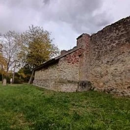 Rádligeti Árpád-kori romtemplom, Balatonlelle - Külső kép