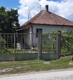 Teca Kocsmája, Klastrom Söröző