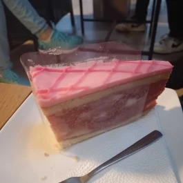 Terasz Cukrászda Cibakháza - Étel/ital