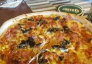 Thirty's Étterem & Pizzéria Sümeg