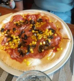 Thirty's Étterem & Pizzéria