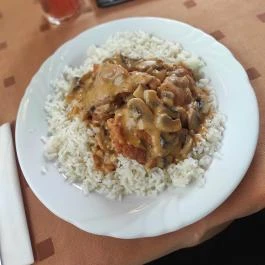 Tó Csárda, Komárom - Étel/ital