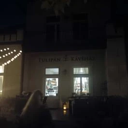 Tulipán Kávéház Keszthely - Külső kép