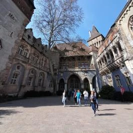 Vajdahunyad Vára, Budapest - Egyéb