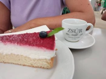 Zsúr Café & Fagylaltozó Balatonlelle