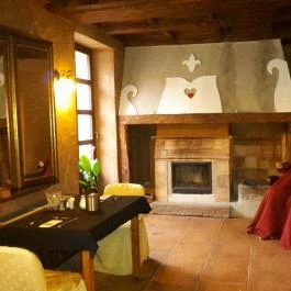 Puchner Kastélyszálló, Bikal - Vendéglátás