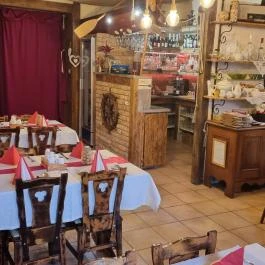 Kis-Duna Vendéglő Dunaalmás - Belső