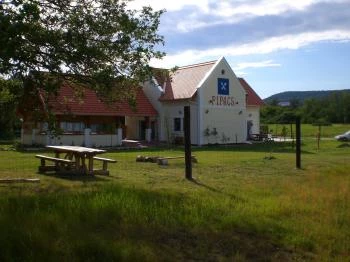 Pipacs Vendéglő Köveskál