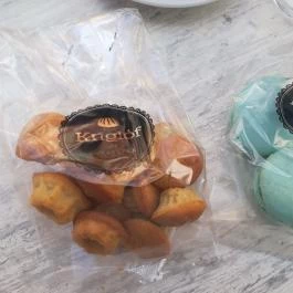 Kuglóf Art Cukrászda, Győr - Étel/ital