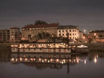 Westy Hajó Étterem & Pub Győr