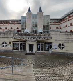 Eötvös Károly Megyei Könyvtár