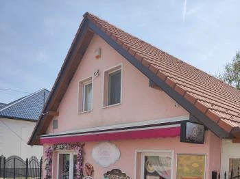 Esztella Cukrászda Ásványráró