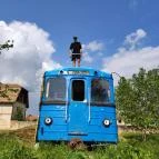 A Földből kitörő metrókocsi Csákberény - Egyéb