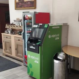 Hotel Benczúr, Budapest - Egyéb