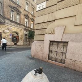 Kolodko: Búvár és a kulcs miniszobor, Budapest - Egyéb