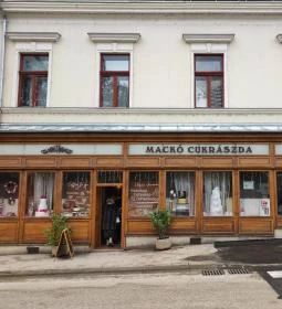 Mackó Cukrászda és Snack