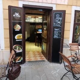 Mackó Kuckó, Győr - Egyéb