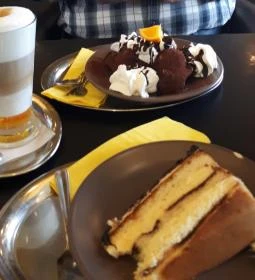 Mischler Cukrászda & Bisztró