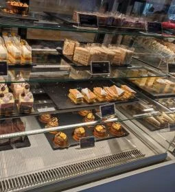 Mischler Cukrászda & Bisztró