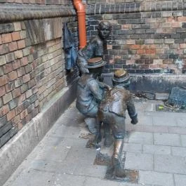 Pál utcai fiúk szobra Budapest - Egyéb