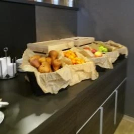 Park Inn by Radisson Budapest - Vendéglátás