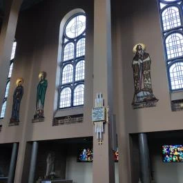 Pasaréti Ferences templom Budapest - Egyéb