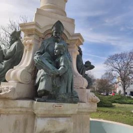 Püspök kút Székesfehérvár - Egyéb