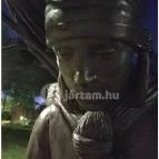 Rőzsehordó nő-szobor Békéscsaba - Egyéb