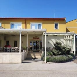 Stühmer Mintabolt & Cukrászda, Maklár - Egyéb