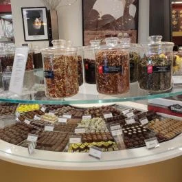 Stühmer Mintabolt & Cukrászda, Maklár - Egyéb